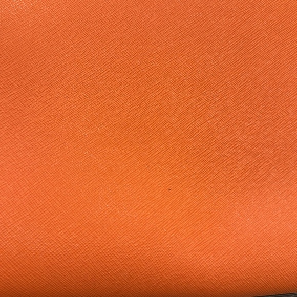 Michael Kors Leather Crossbody Bag With Handles Top Zipper Closure Orange White - Picture 14 of 16